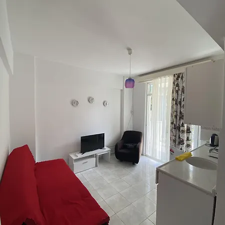 Apart-hotel Eda İçmeler