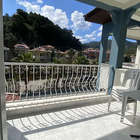 Eda Apart-hotel İçmeler